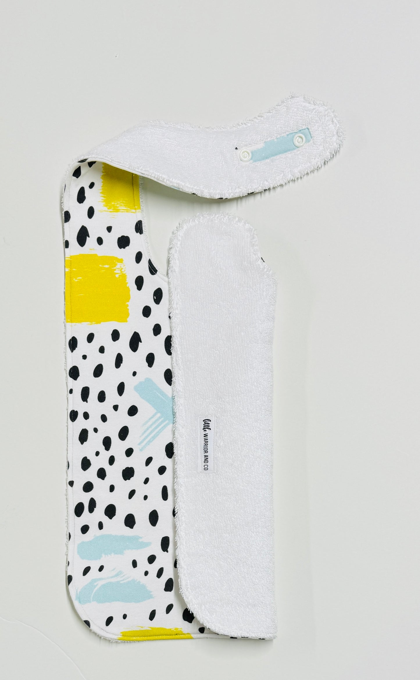 Colourful Strokes XL Organic Cotton Feeding Bib
