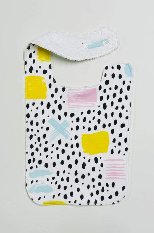 Colourful Strokes XL Organic Cotton Feeding Bib