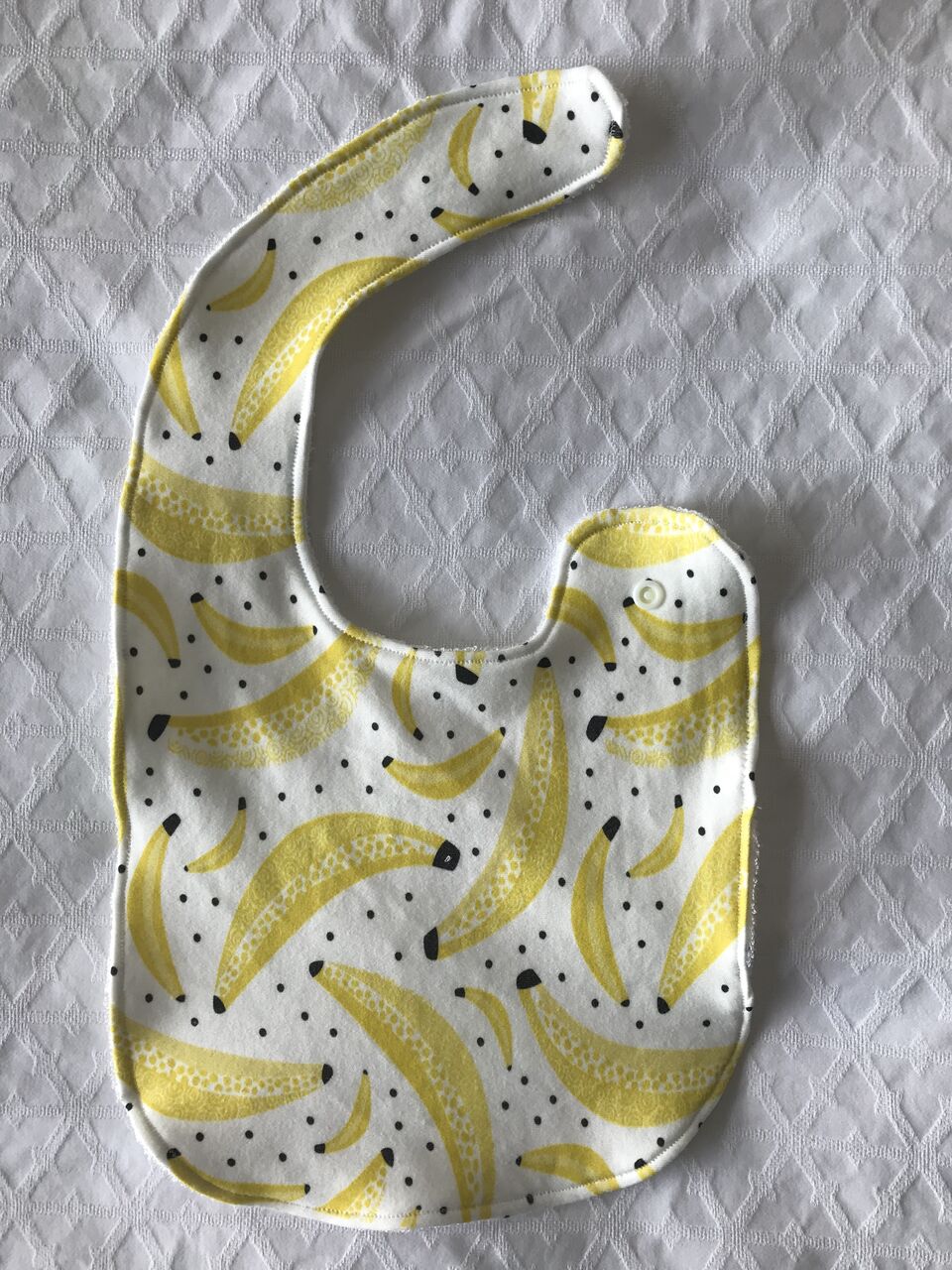 Bananas Organic Cotton Feeding Bib