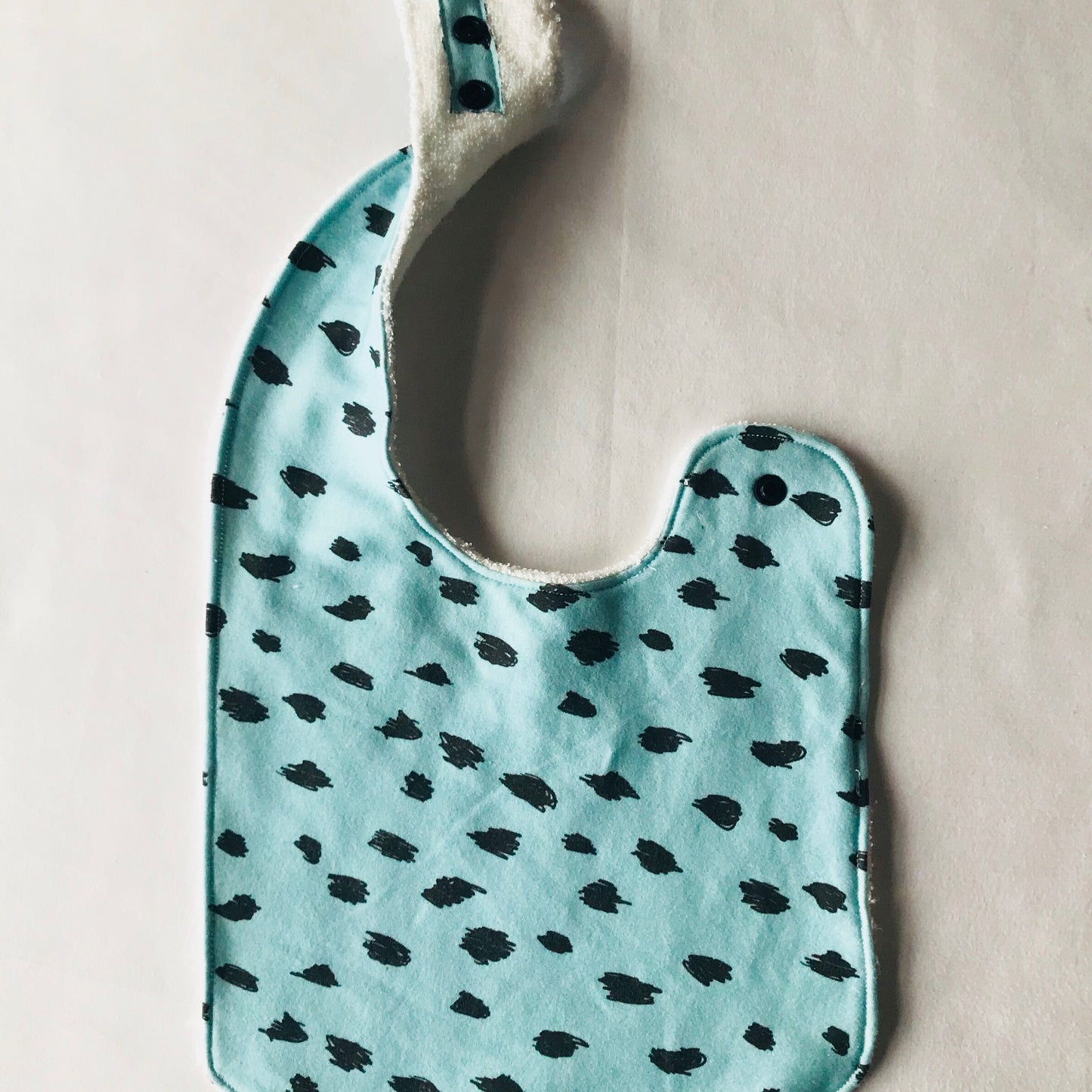 Leopard Green Organic Cotton Feeding Bib
