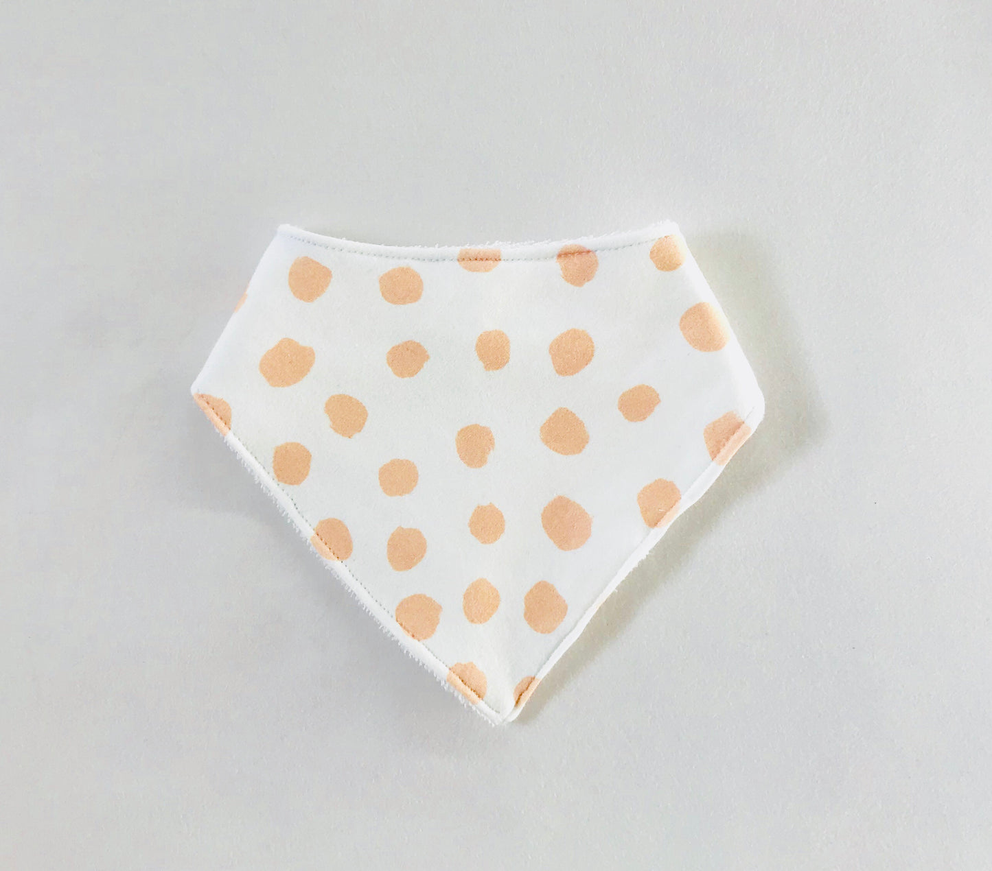 PEACHY Organic Cotton Bandana Bib