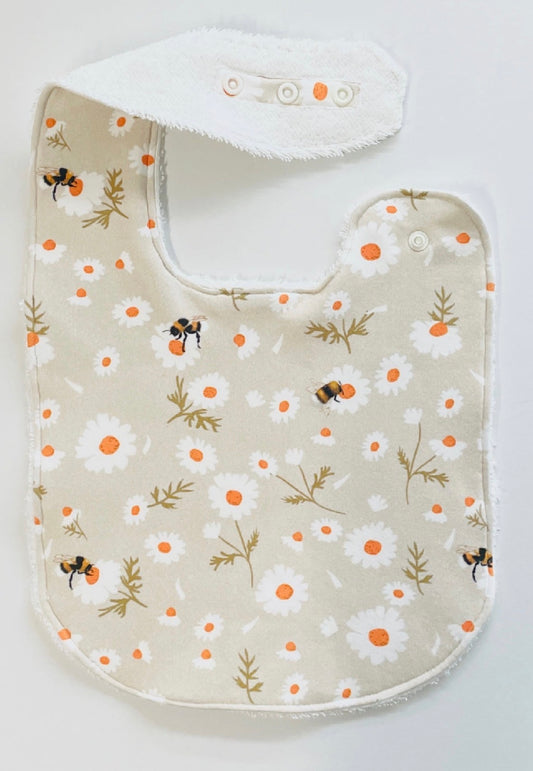 Little Miss Daisy Organic Cotton XL Feeding Bib