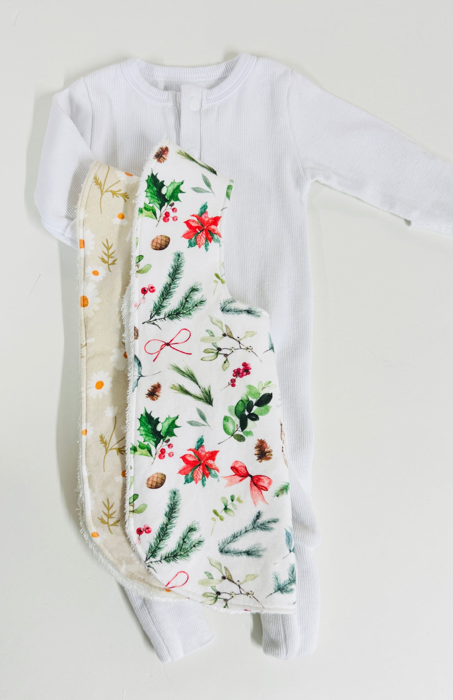 Ribbed Jumpsuit, Feeding Bib Set Christmas Edition