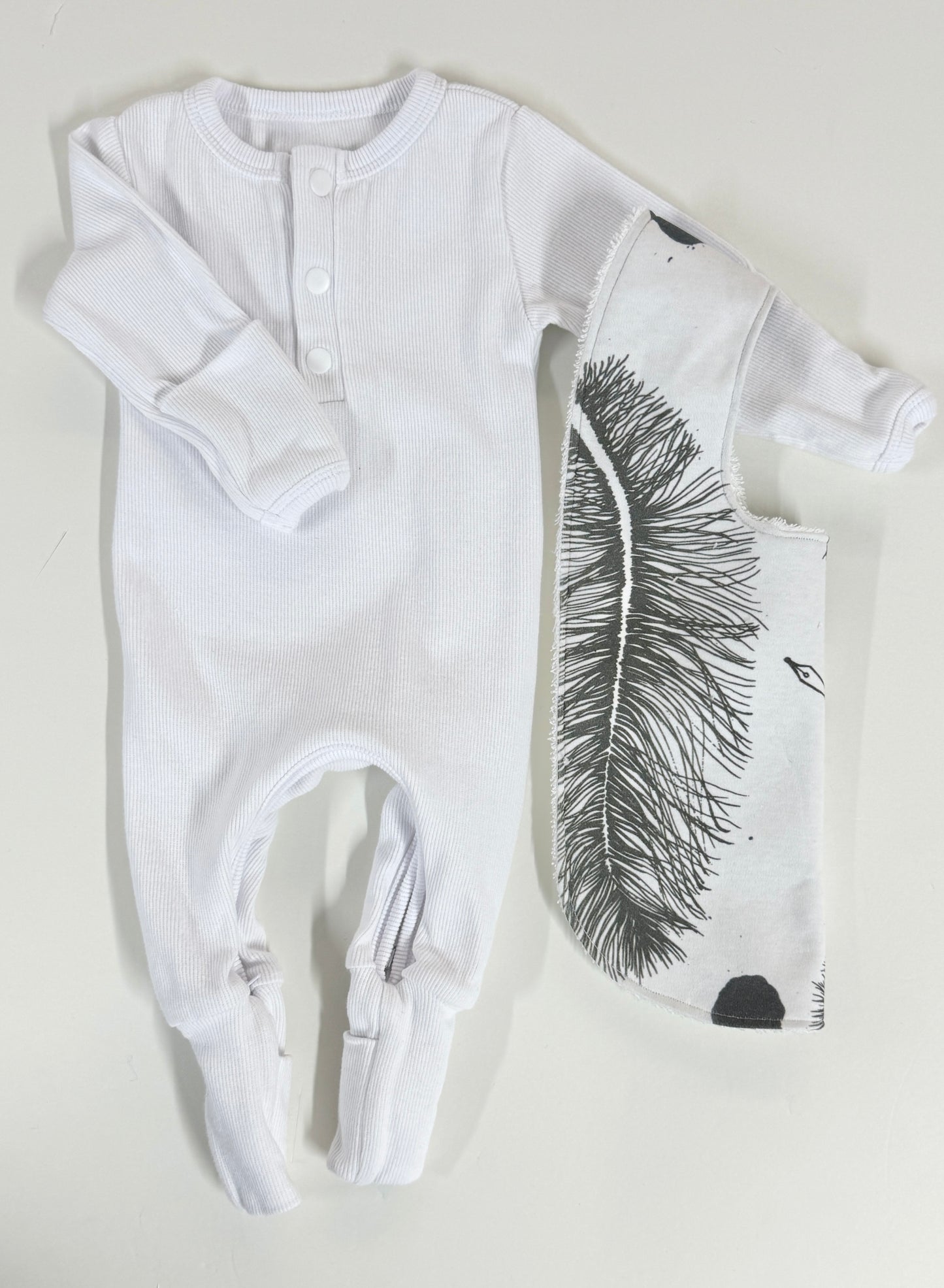 Ribbed Jumpsuit & Feeding Bib Set